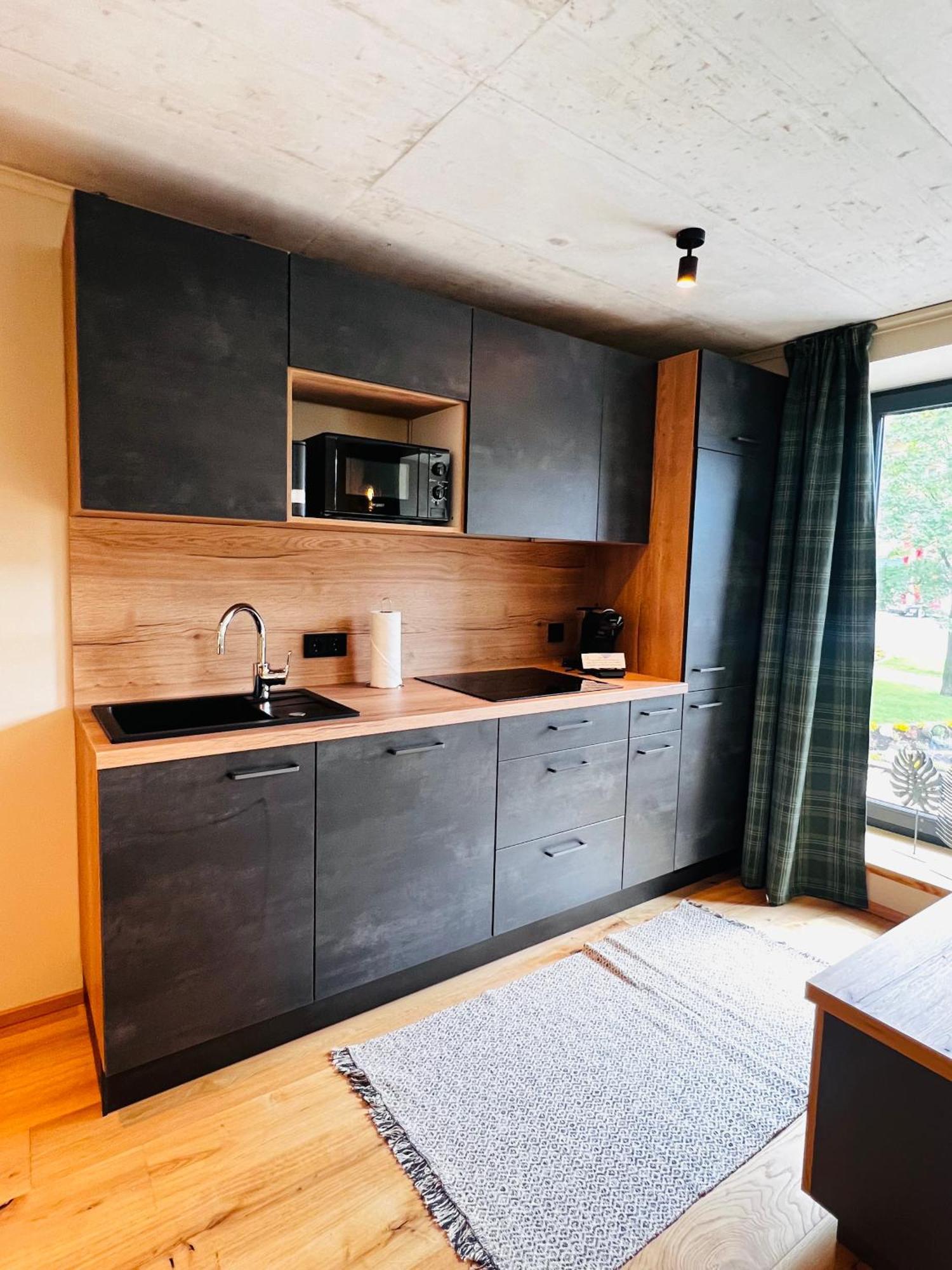 Hoisler's Apartment *